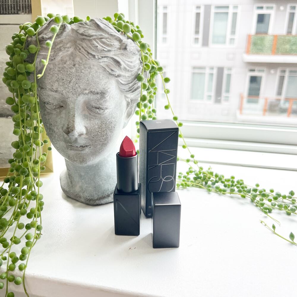 NEW NARS Audacious Lipstick in Rita Red